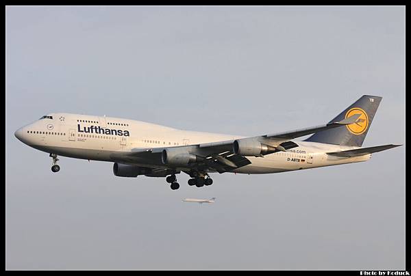 Lufthansa B747-430(D-ABTB)@FRA_1(2)_20120225