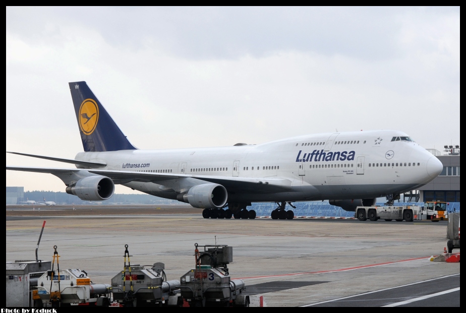 Lufthansa B747-430(D-ABVH)@FRA_1(2)_20120225