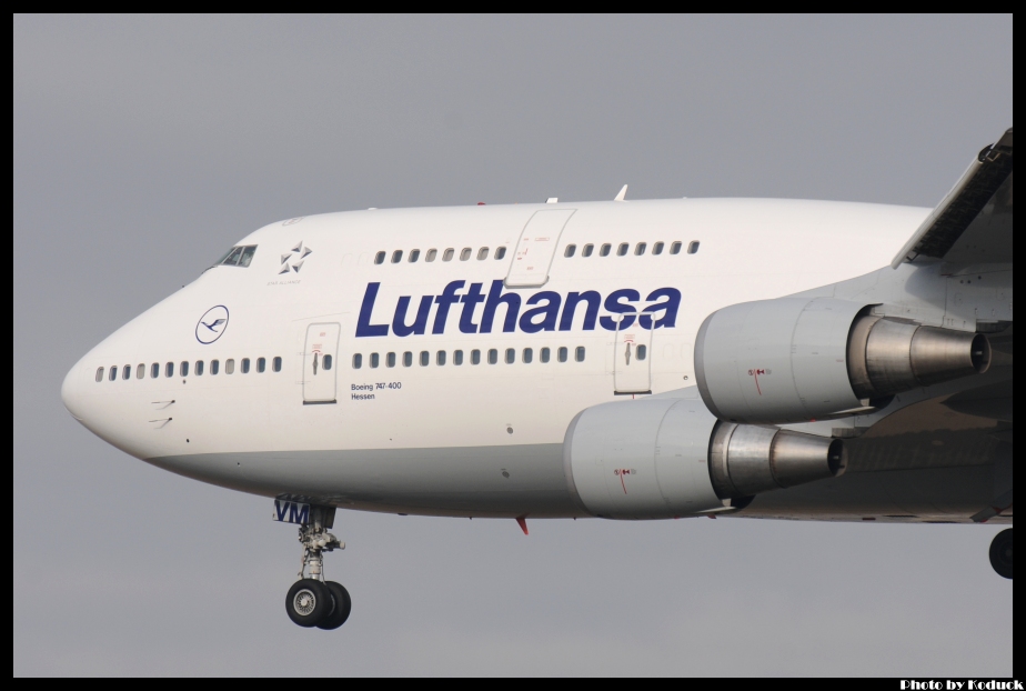 Lufthansa B747-430(D-ABVM)@FRA_2(2)_20120221