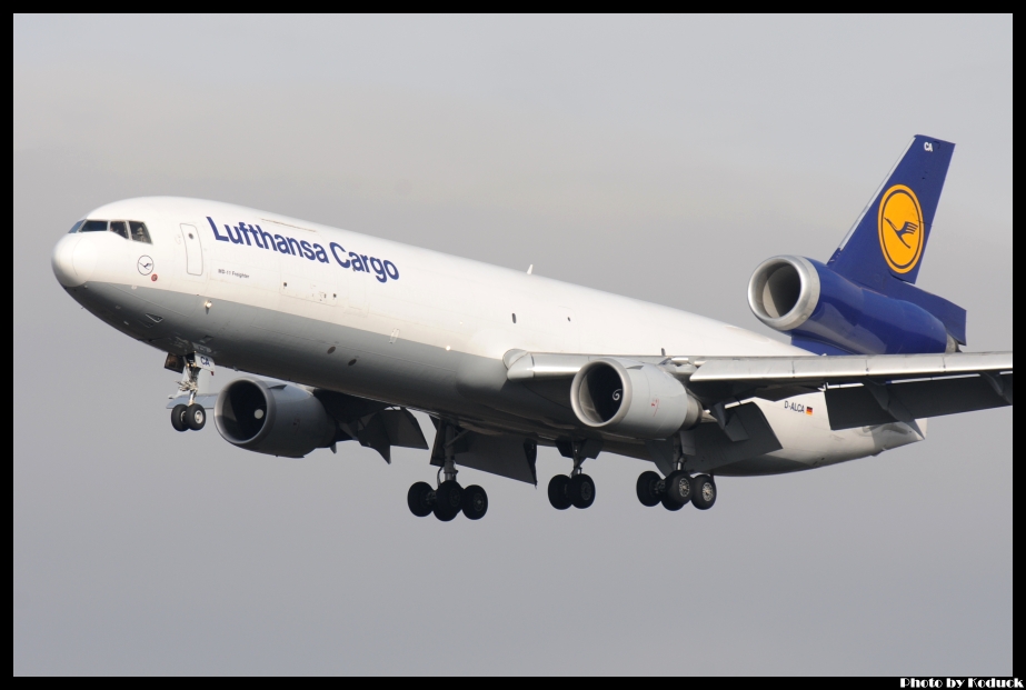 Lufthansa Cargo MD-11F(D-ALCA)@FRA_1(2)_20120221