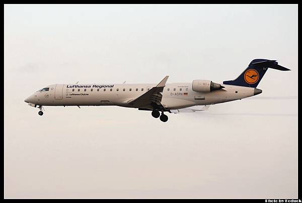 Lufthansa CityLine CRJ-700(D-ACPH)@FRA_1(2)_20120225