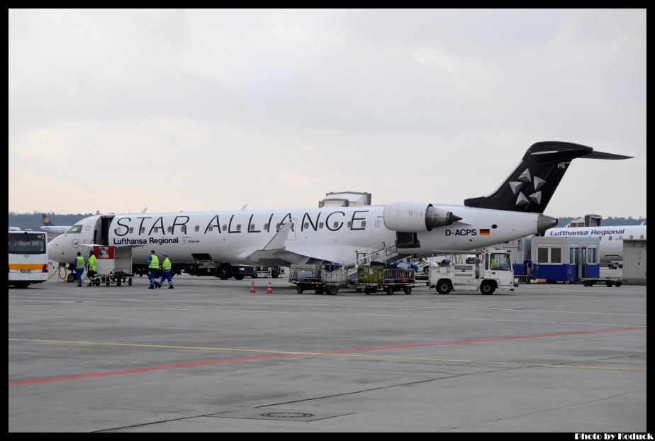 Lufthansa CityLine CRJ-701ER(D-ACPS)@FRA_1(2)_20120224