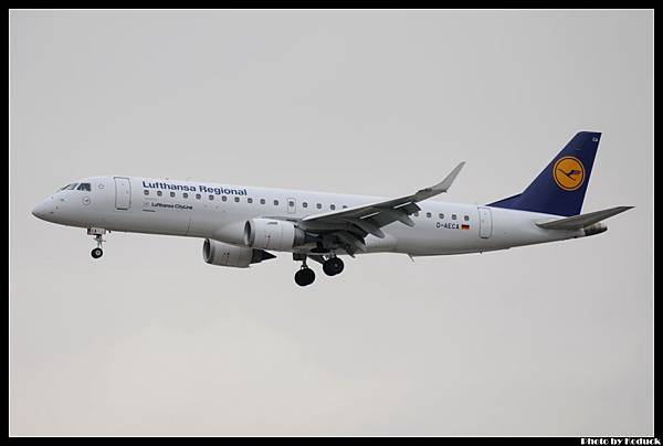 Lufthansa CityLine ERJ-190-100LR(D-AECA)@FRA_1(2)_20120224