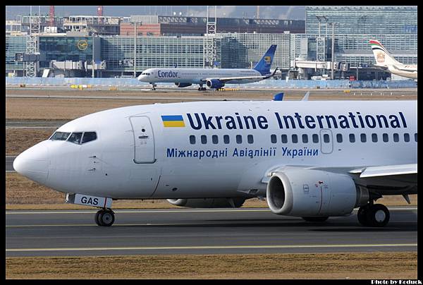 Ukraine International Airlines B737-528(UR-GAS)@FRA_4(2)_20120221