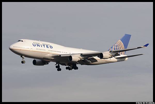 United Airlines B747-422(N127UA)@FRA_1(2)_20120221