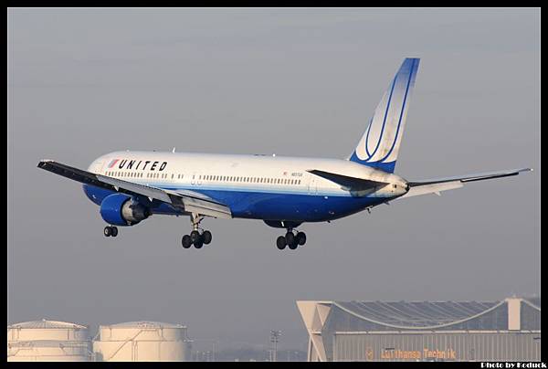 United Airlines B767-322ER(N657UA)@FRA_2(2)_20120221