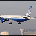 United Airlines B767-322ER(N657UA)@FRA_2(2)_20120221