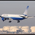 United Airlines B767-322ER(N657UA)@FRA_3(2)_20120221