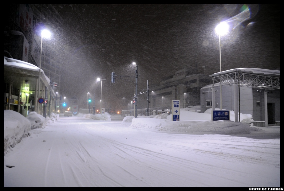 青森站外一景_1(2)_20120218