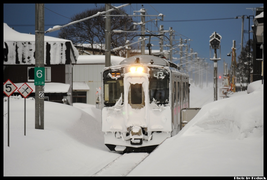 701系電車@油川_3(2)_20120218