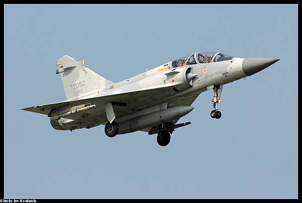 ROCAF Dassault Mirage 2000-5DI(2052)@RCPO_4(2)_20120821