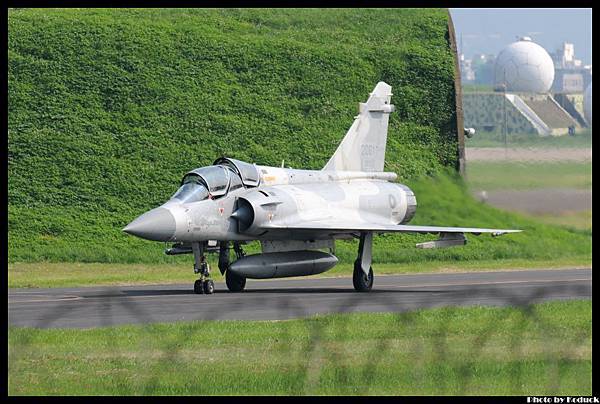 ROCAF Dassault Mirage 2000-5DI(2061)@RCPO_1(2)_20120821
