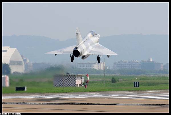 ROCAF Dassault Mirage 2000-5DI(2061)@RCPO_4(2)_20120821