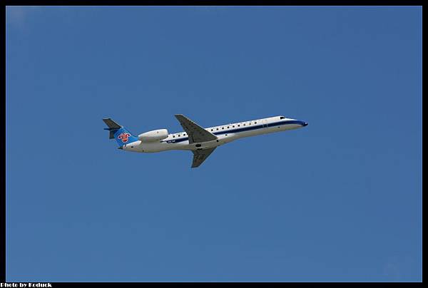 China Southern Airlines Embraer ERJ-145LI(B-3062)@VHHH_1(2)_20120707