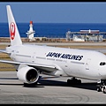 JAL B777-246(JA8983)@ROAH_6(2)_20121020