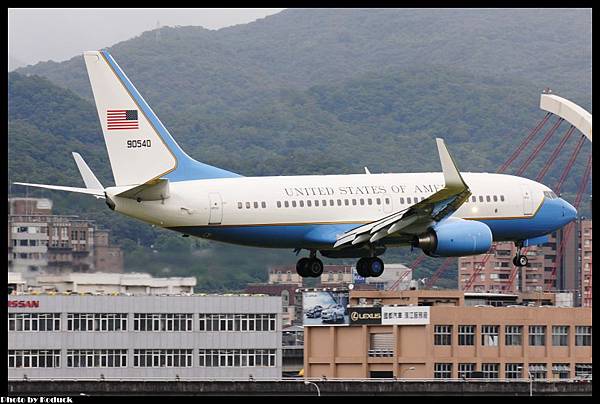 USAF Boeing C-40C(B737-7DM)(90540)@RCSS_2(2)_20130108