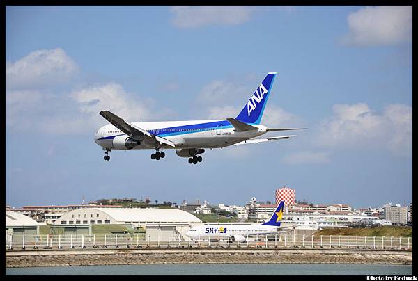 Okinawa RWY36_4(2)_20121020