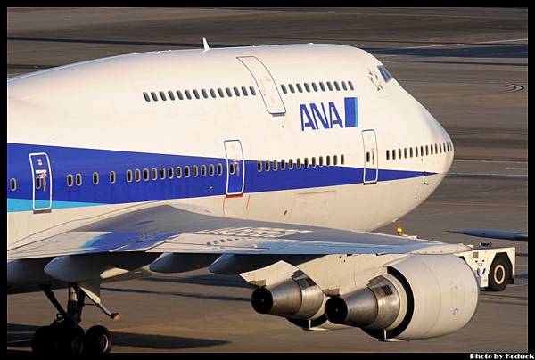 Haneda T2_52(2)_20121104