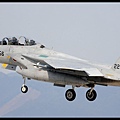 JASDF F-15DJ(303)(22-8056)@RJFN_7(2)_20130129.jpg