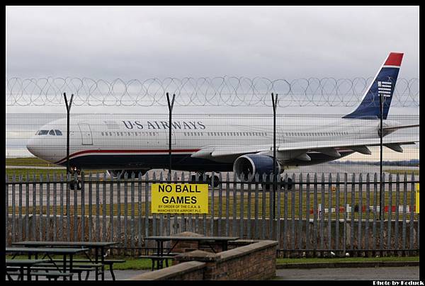 Manchester Airport_32(2)_20120222.jpg