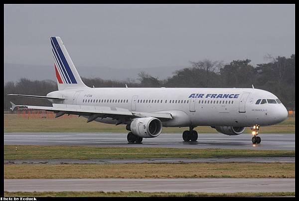 Air France A321-212(F-GTAN)@MAN_1(2)_20120222.jpg