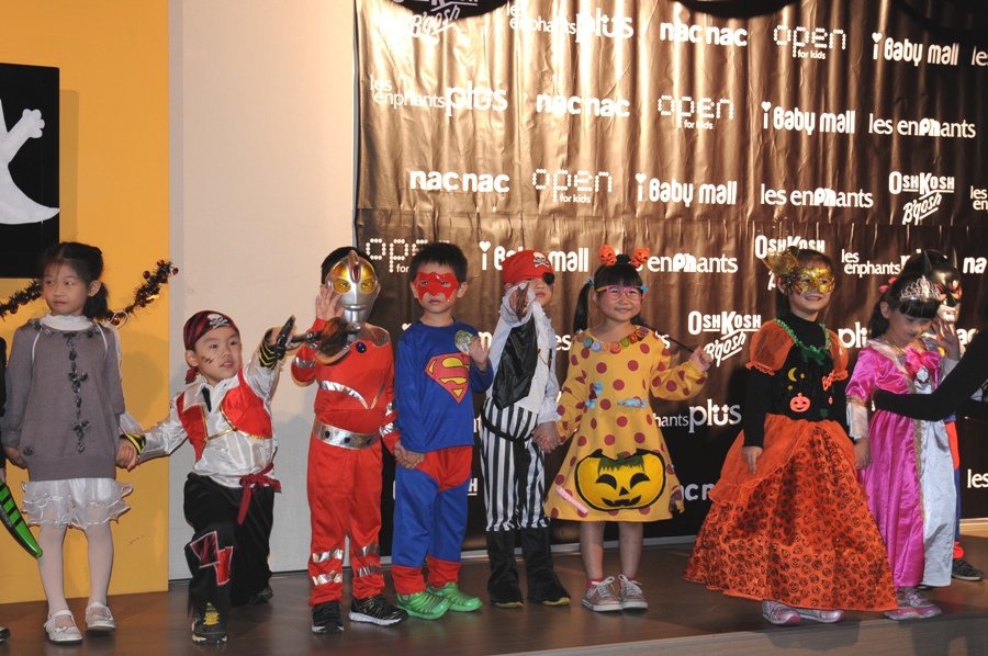 Baby in Halloween_2_20131026.JPG