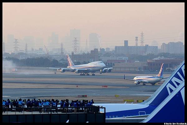 ANA B747-481D(JA8961)@Itami_1(2)_20140112.jpg