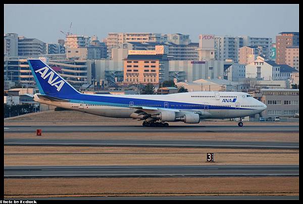 ANA B747-481D(JA8961)@Itami_3(2)_20140112.jpg