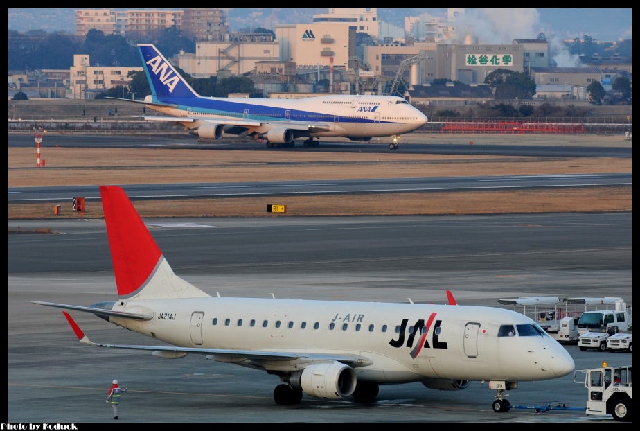 ANA B747-481D(JA8961)@Itami_4(2)_20140112.jpg