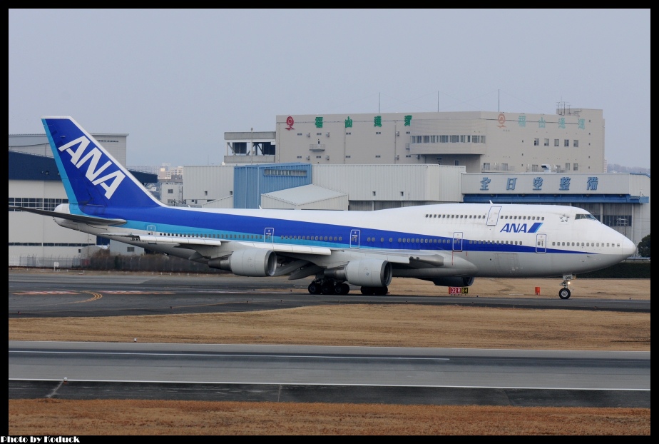 ANA B747-481D(JA8961)@Itami_33(2)_20140112.jpg