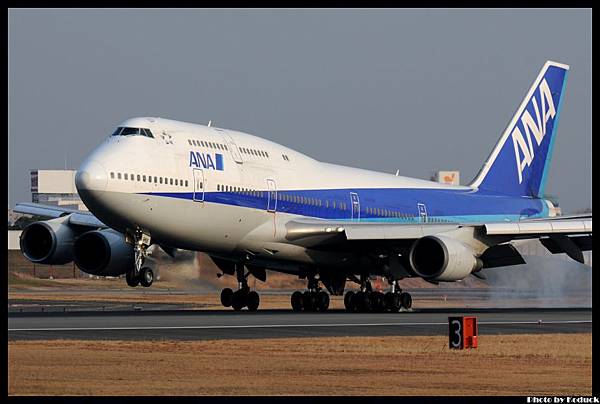 ANA B747-481D(JA8961)@Itami_52(2)_20140112.jpg