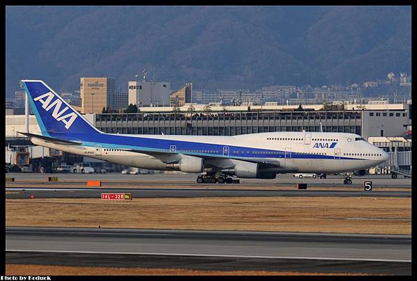 ANA B747-481D(JA8961)@Itami_57(2)_20140112.jpg