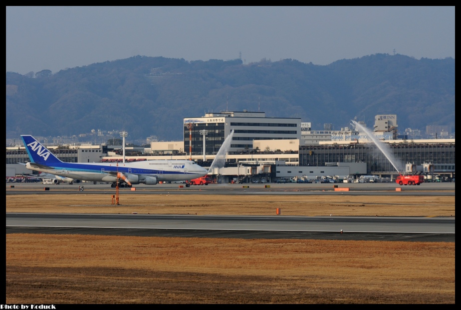 ANA B747-481D(JA8961)@Itami_58(2)_20140112.jpg