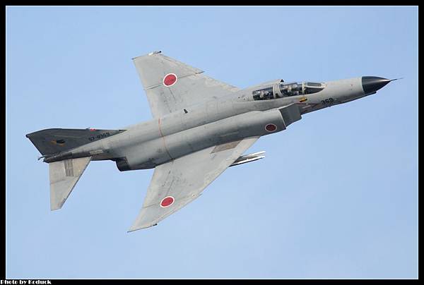 F-4@RJFN_10(2)_20131201.jpg