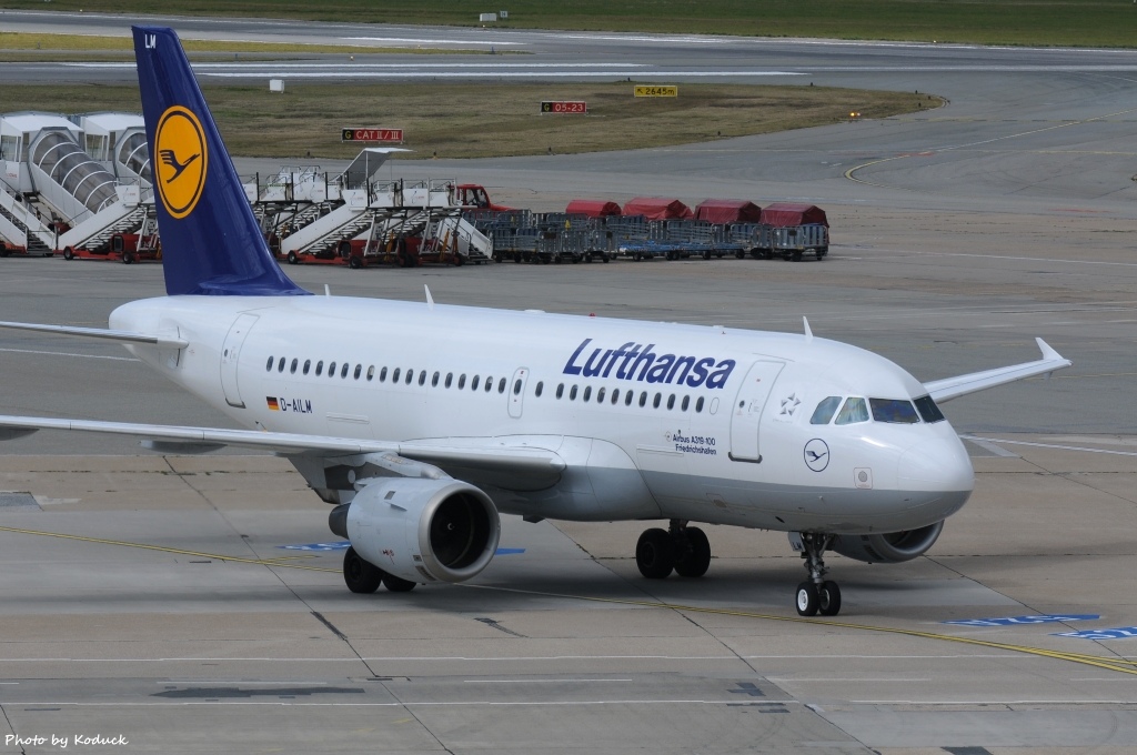 Hamburg Airport_42_20140824.jpg