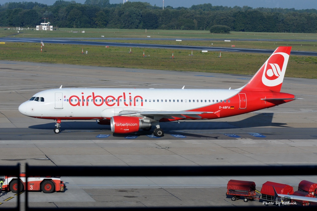 Hamburg Airport_8_20140825.jpg