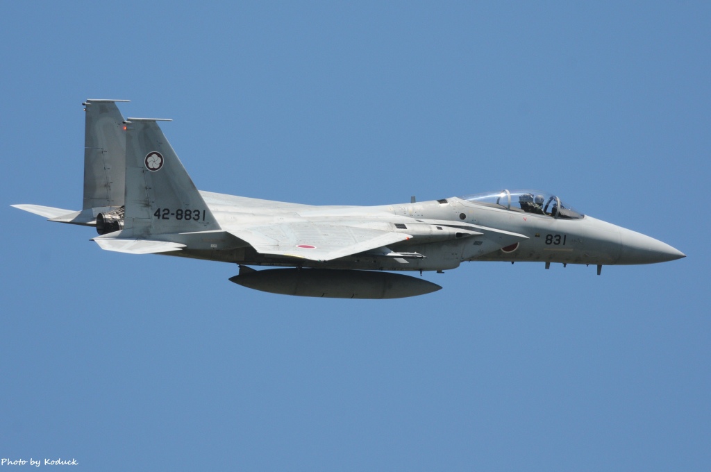 JASDF (42-8831)@Hyakuri_2_20150513.jpg