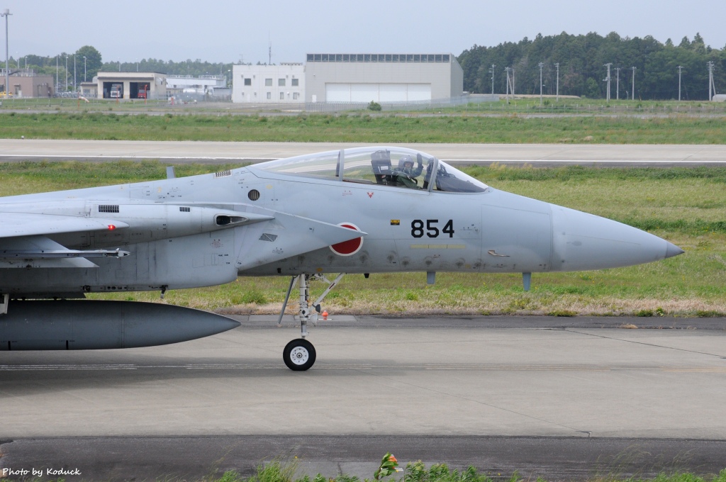 JASDF (52-8854)@Hyakuri_3_20150512.jpg