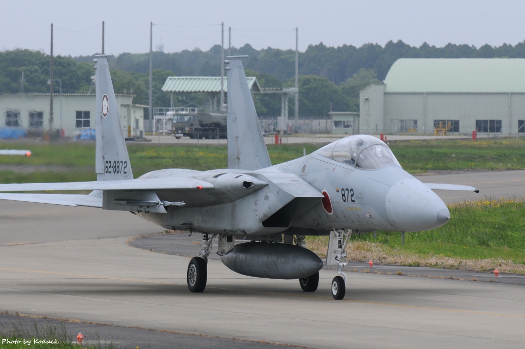 JASDF (62-8872)@Hyakuri_5_20150512.jpg