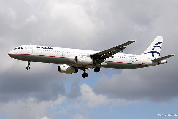 Aegean Airlines A321-231(SX-DGQ)@LHR_1(1)_20140820.jpg