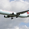 Air Canada B767-375ER(C-FCAG)@LHR_1(1)_20140820.jpg
