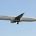 Air France A321-212(F-GTAT)@LHR_1(1)_20140820.jpg