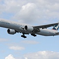 Cathay Pacific B777-367ER(B-KQL)@LHR_1(1)_20140820.jpg