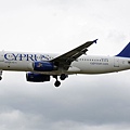 Cyprus Airways A320-232(5B-DCK)@LHR_1(1)_20140820.jpg