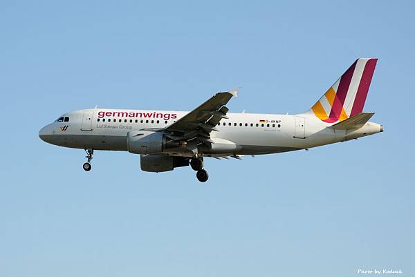 Germanwings A319-132(D-AKNP)@LHR_1(1)_20140820.jpg