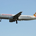 Germanwings A320-211(D-AIQD)@LHR_1(1)_20140820.jpg