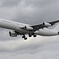 Philippine Airlines A340-313(RP-C3441)@LHR_1(1)_20140820.jpg