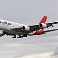 Qantas A380-842(VH-OQB)@LHR_1(1)_20140820.jpg