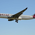 Qatar Airways A330-202(A7-ACC)@LHR_1(1)_20140820.jpg