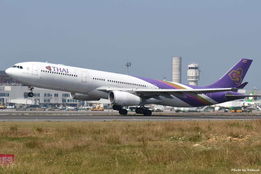 Thai Airways International A330-343(HS-TBC)@RCTP_1_20170216.jpg